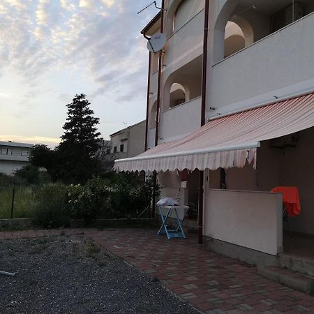 Apartment Zekija Barbat na Rabu Екстериор снимка